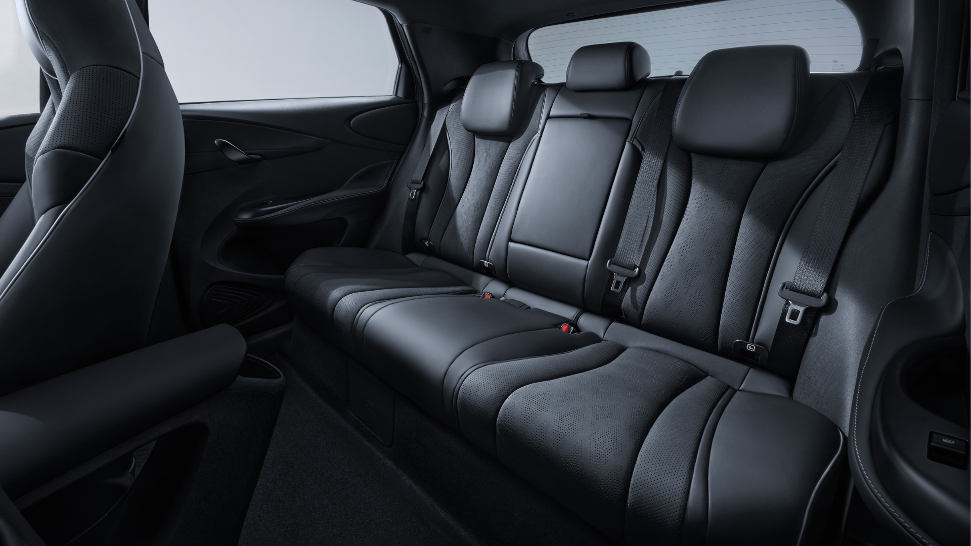 Comfortable rear seats